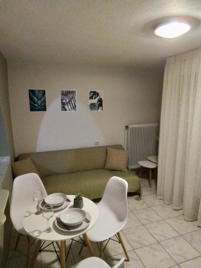 Apartamento George House Larissa Exterior foto